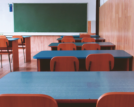 A photo of an empty classroom